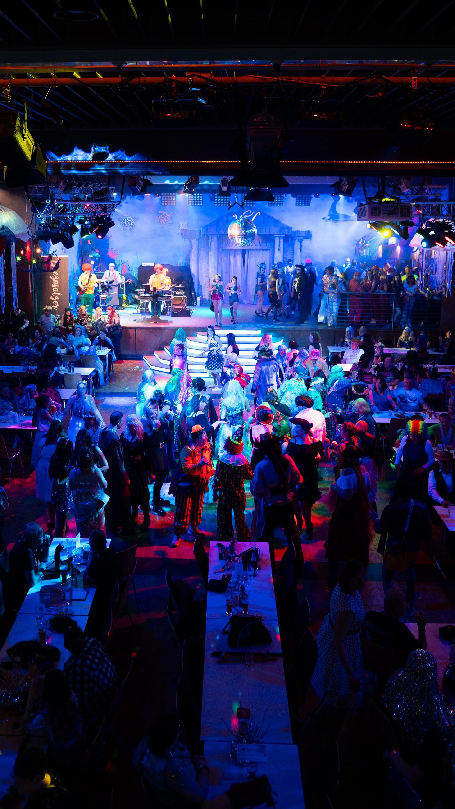 Der Rosenmontagsball in Vohenstrauß war ein Besuchermagnet. (Bild: Hannes Stock)