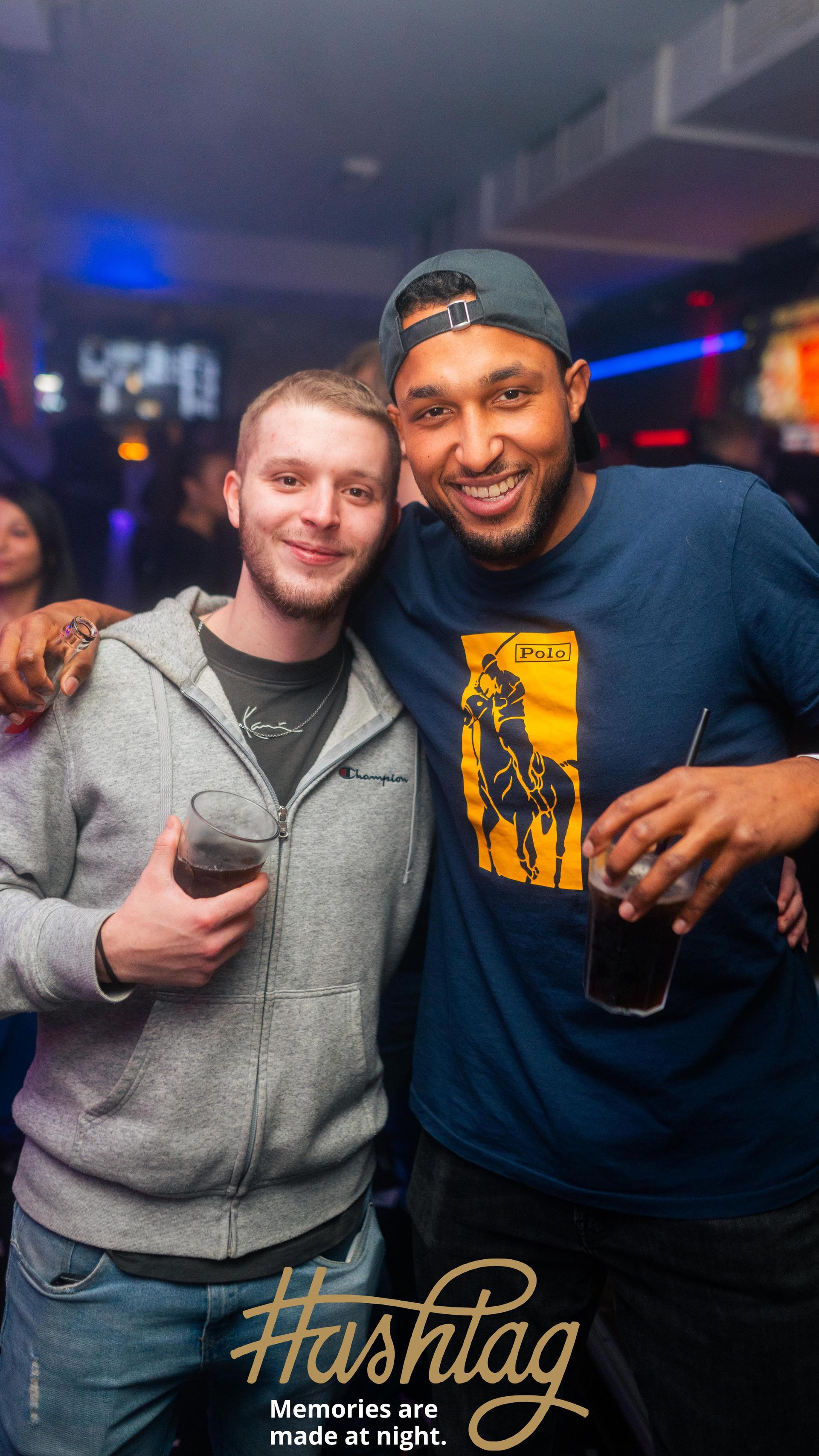 Zum Jahresabschluss gab es im Hashtag nochmal eine große Silvesterparty. Mit dabei war Fotograf Hannes Stock. (Bild: Hannes Stock)