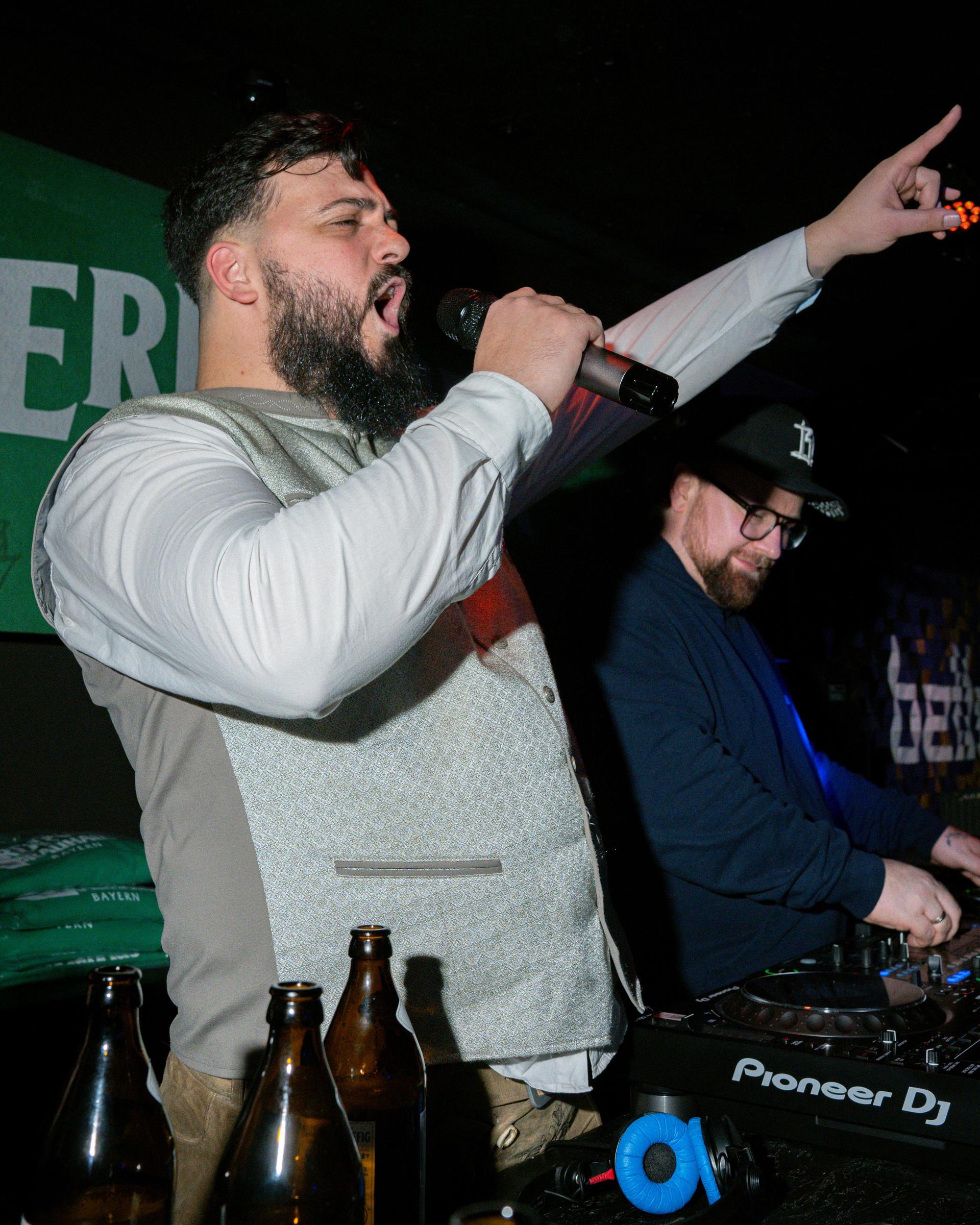 Bilder von der Bayern-Party im LaBelle in Waidhaus. (Bild: simerl)