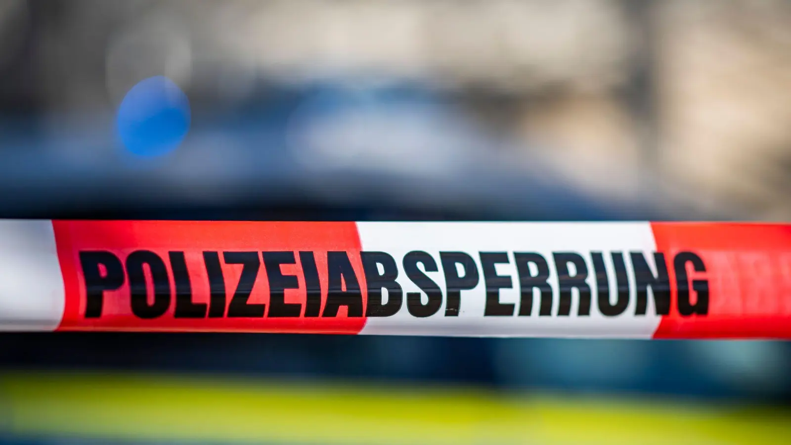 Ein Mann wurde in einer Wohnung in Nürnberg getötet. (Symbolbild)  (Bild: David Inderlied/dpa)