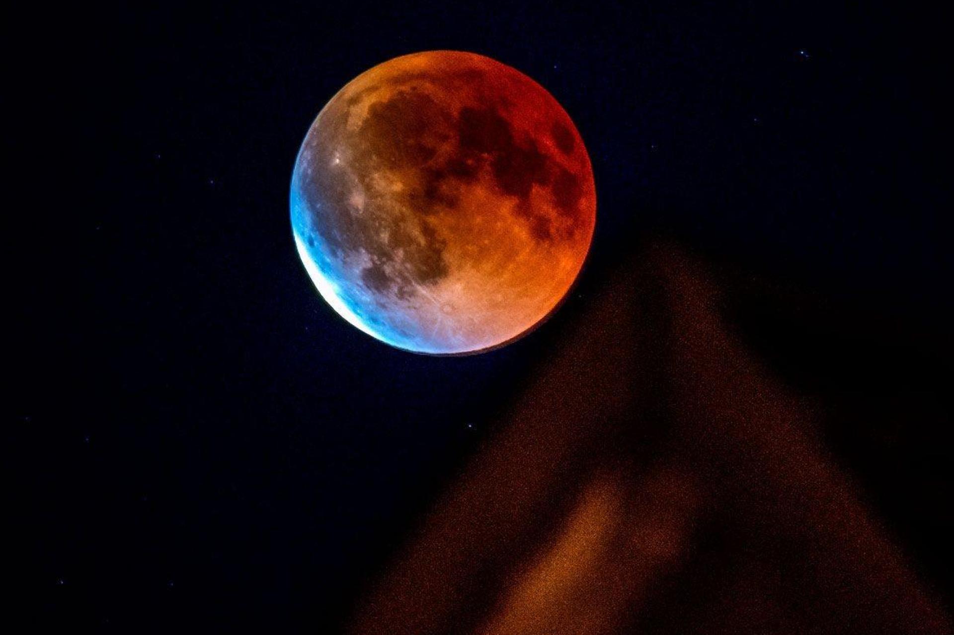 Das war der Blutmond über Leuchtenberg. (Bild: Xaver Klaußner)