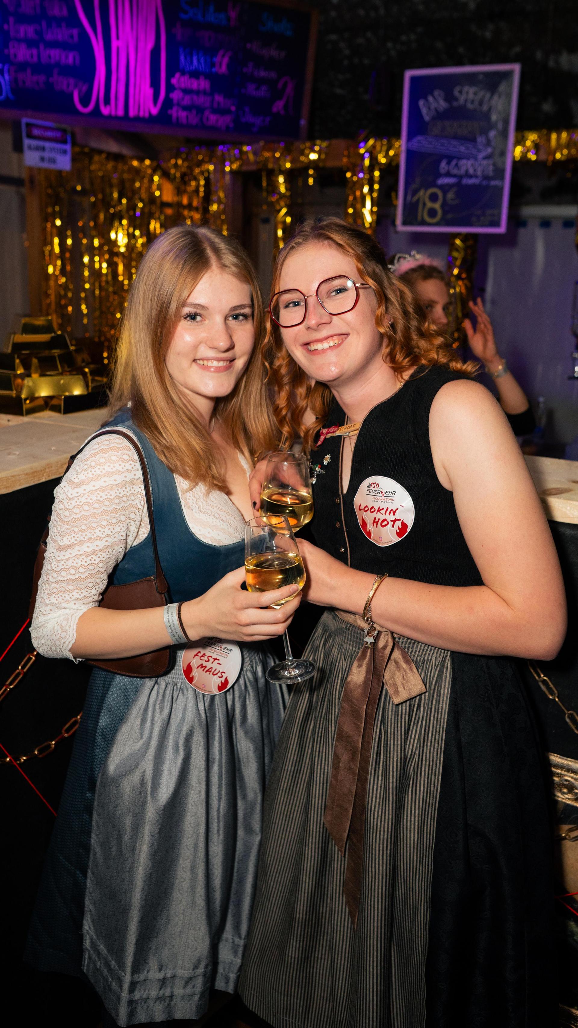 Die Störnsteiner Kirwa am Samstagabend.  (Bild: Hannes Stock)