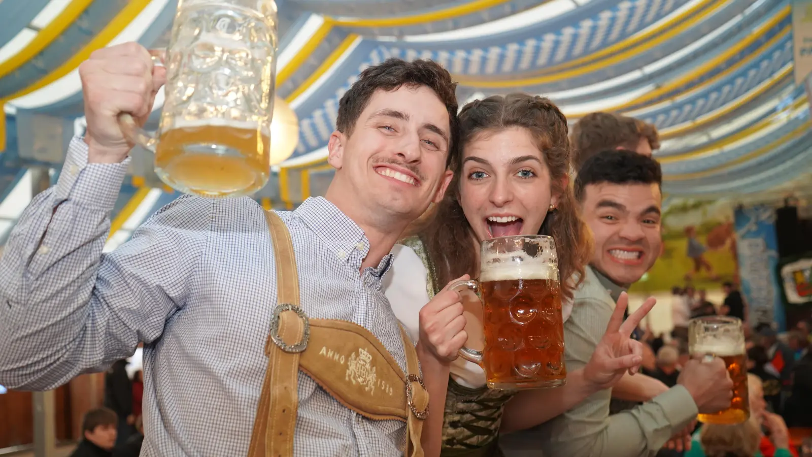 Der Frühlingsfest-Auftakt am Freitag. (Bild: mcl)