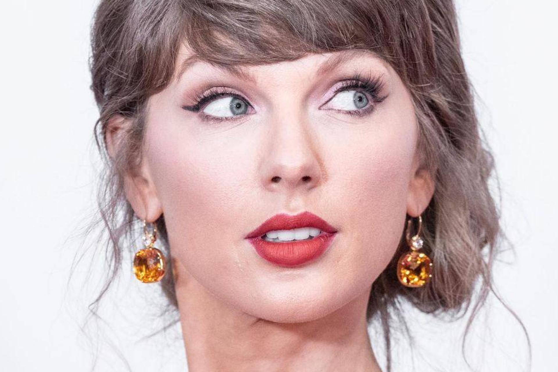 Taylor Swift taucht in den innerhalb eines Tages meistgestreamten Alben gleich mehrfach auf - ein Sicherheitsrisiko? (Bild: Lev Radin/ZUMA Press Wire/dpa)