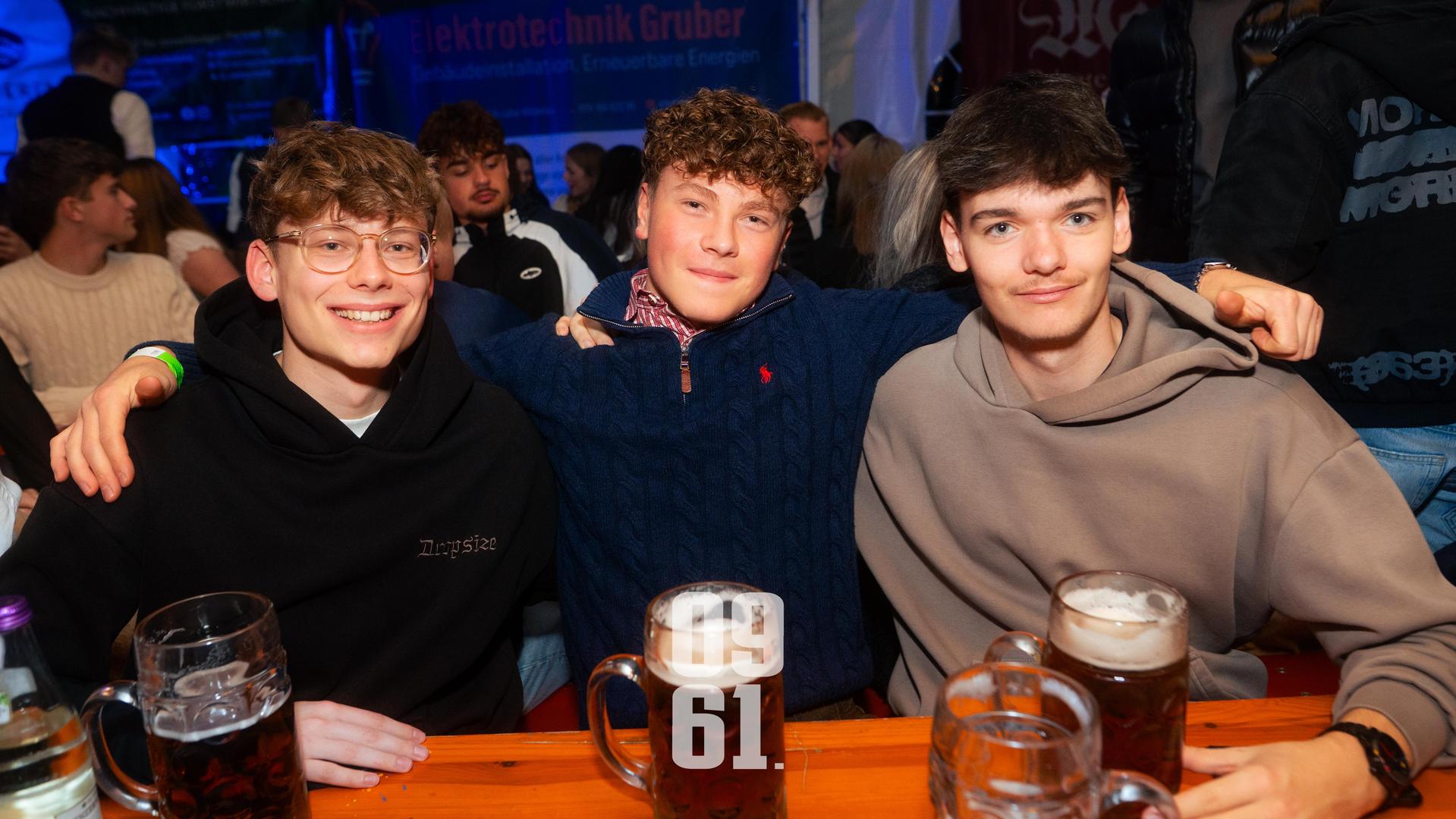 Auch am Samstag habt ihr in Luhe ordentlich gefeiert! (Bild: Hannes Stock)