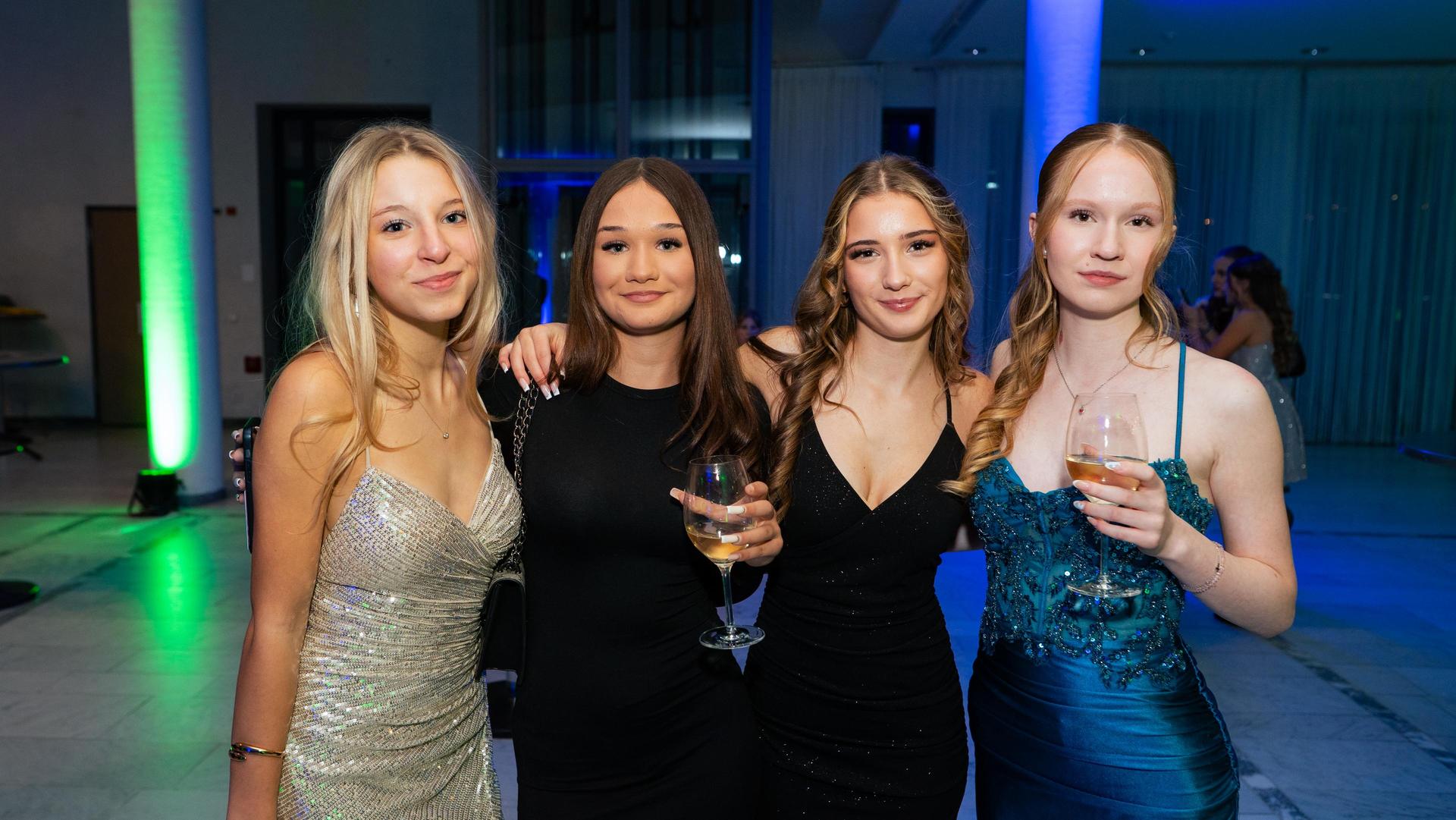 Abschlussball der Weidener Gymnnasien in der Max-Reger-Halle 2025 (Bild: Hannes Stock)