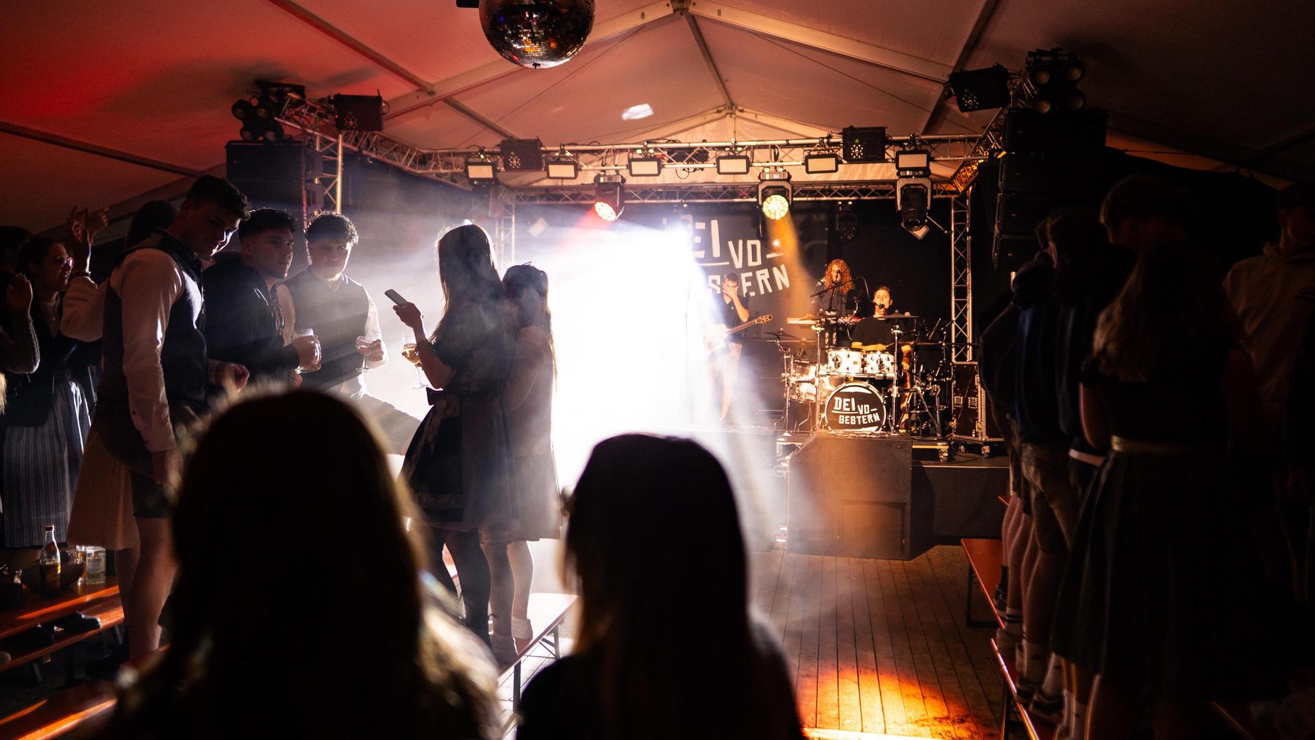 Bei der Kirwa in Störnstein wird richtig gefeiert. (Bild: Hannes Stock)