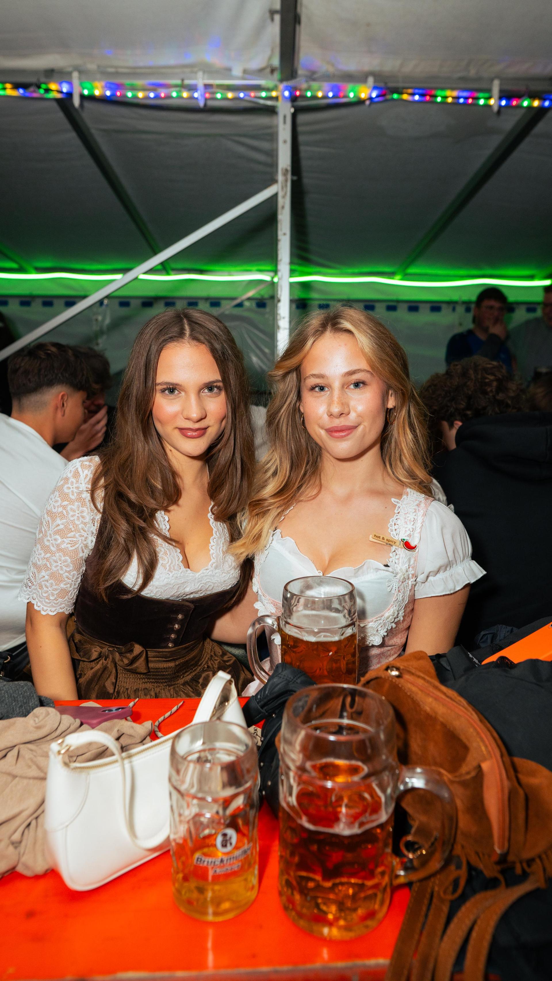 Einblicke in das Kirwa-Spezial. (Bild: Hannes Stock)