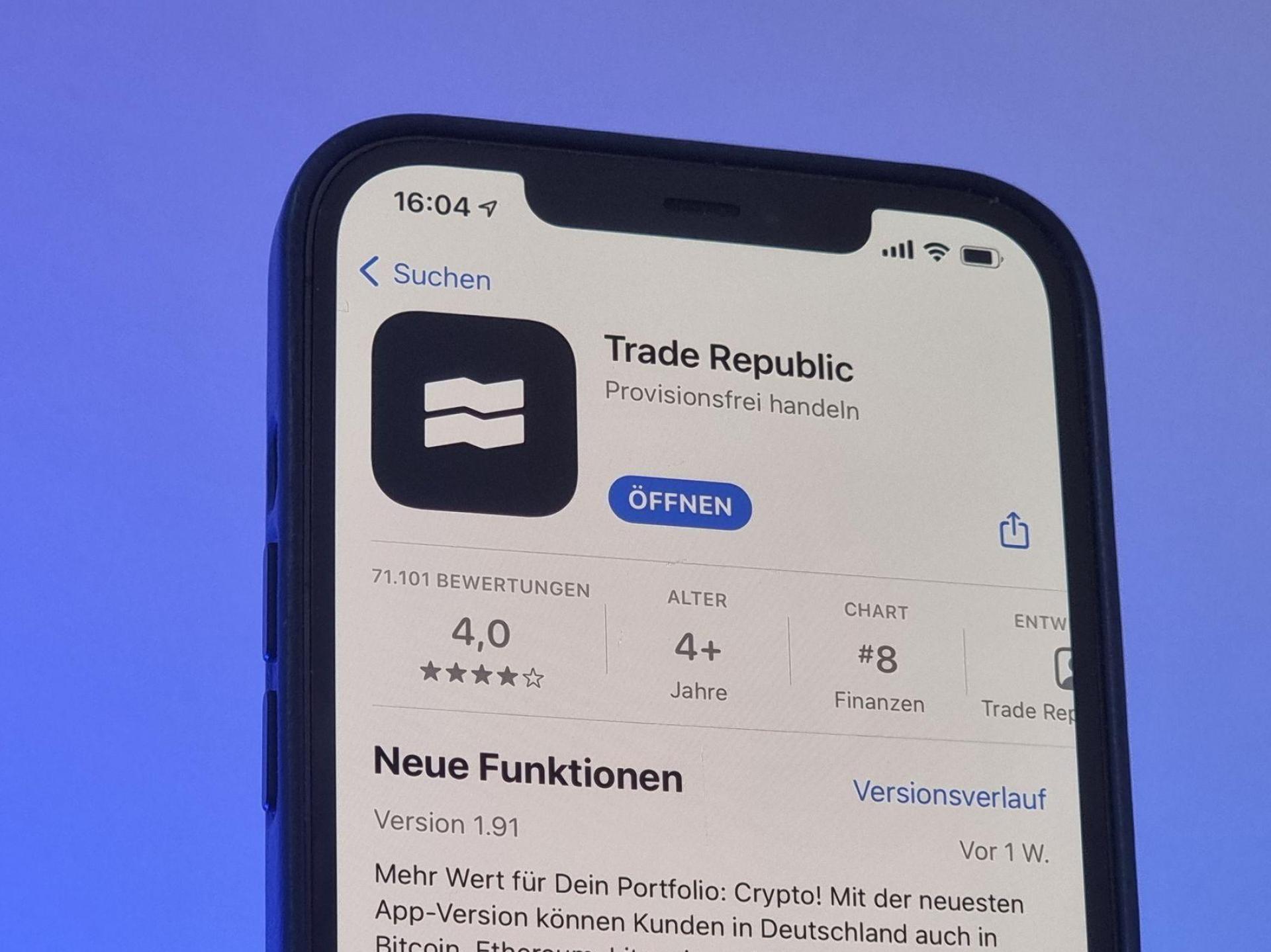 Polizei warnt vor Betrug: Phishing mit Kundendaten von Trade Republic. (Symbolbild) (Bild: Christoph Dernbach/dpa)