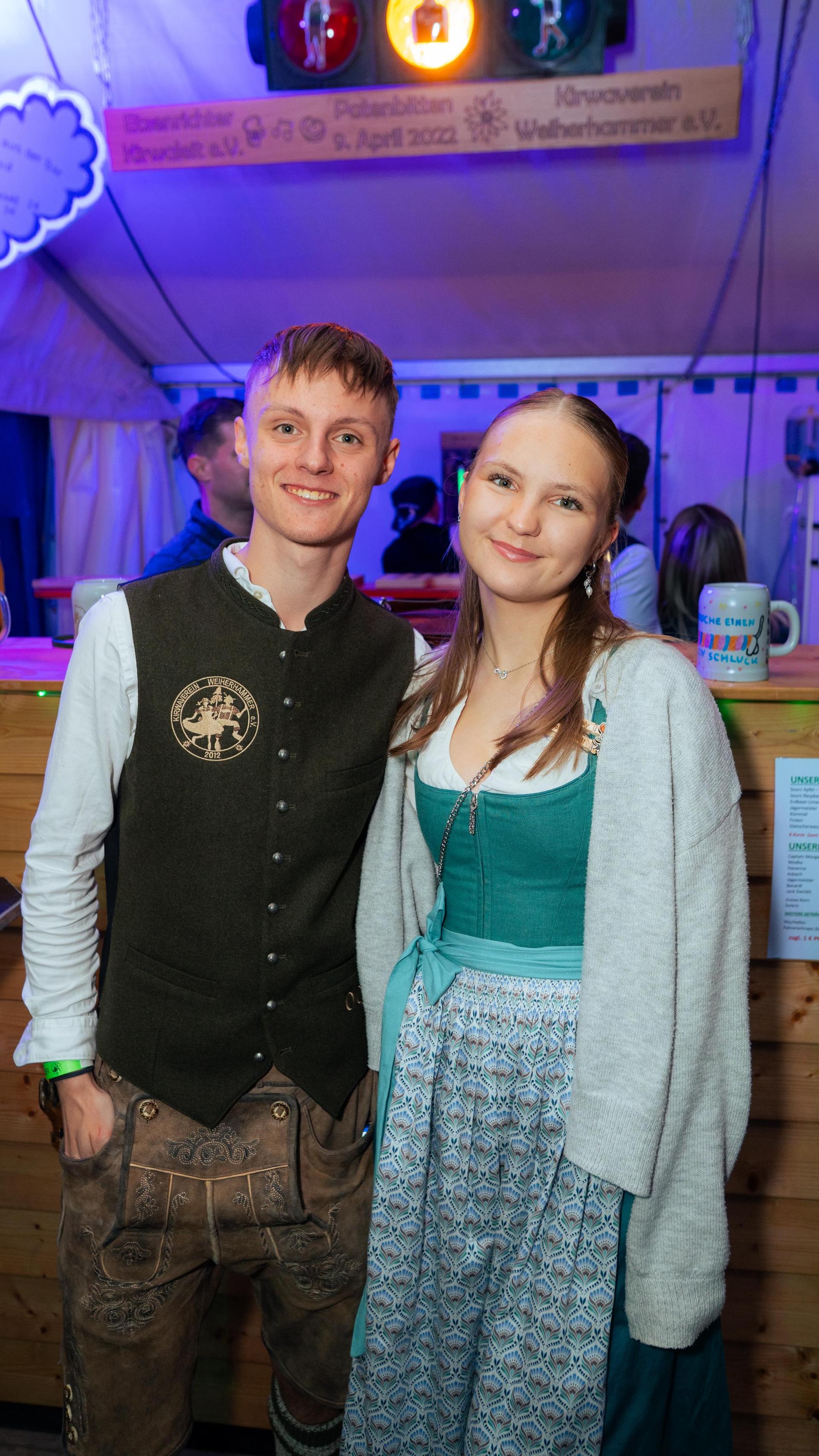 Szenen der Kirwaparty in Weiherhammer. (Bild: Hannes Stock)