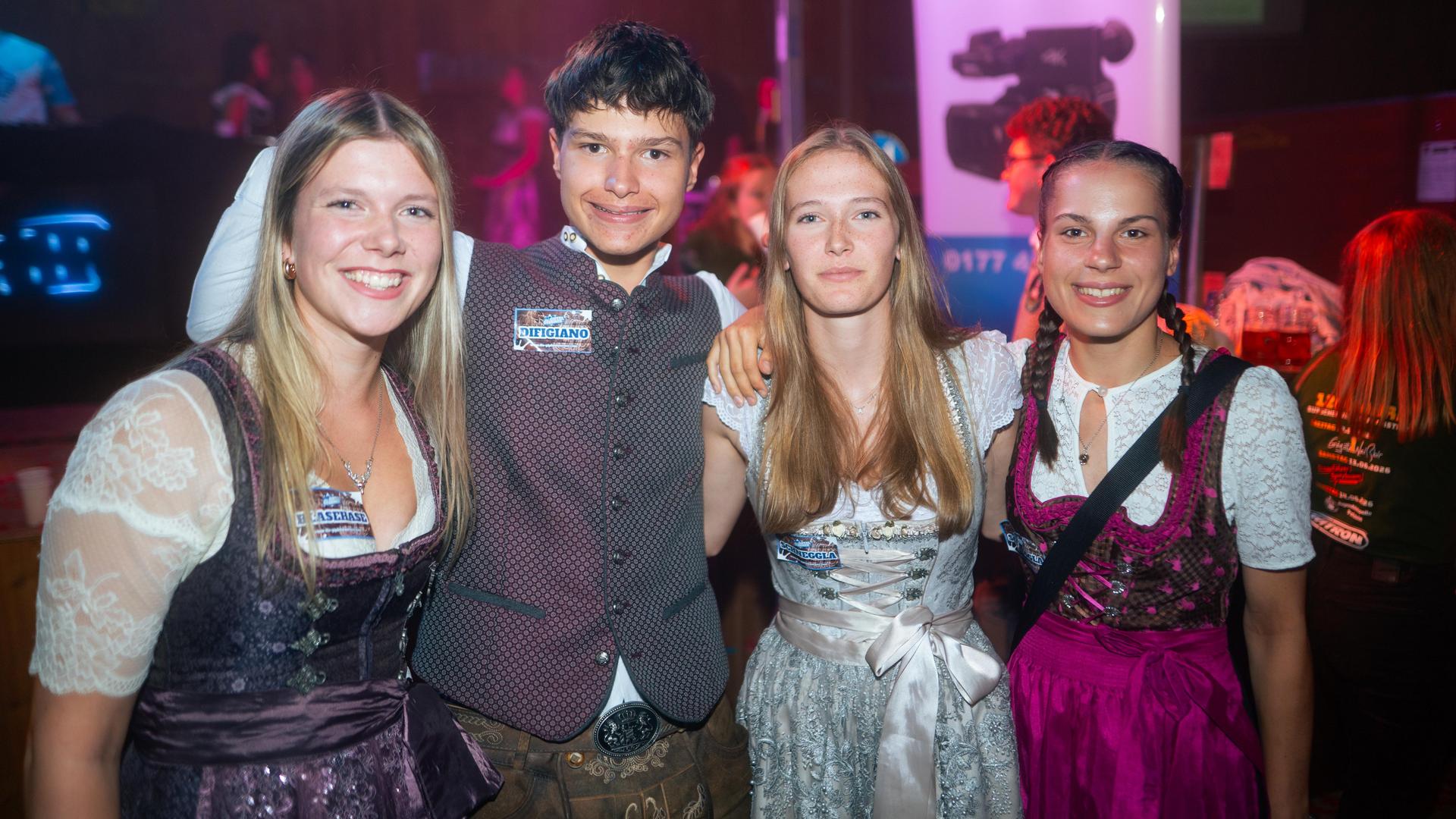 Die Fotos vom Freitagabend am Wurzer O'Schnitt 2025. (Bild: Hannes Stock)