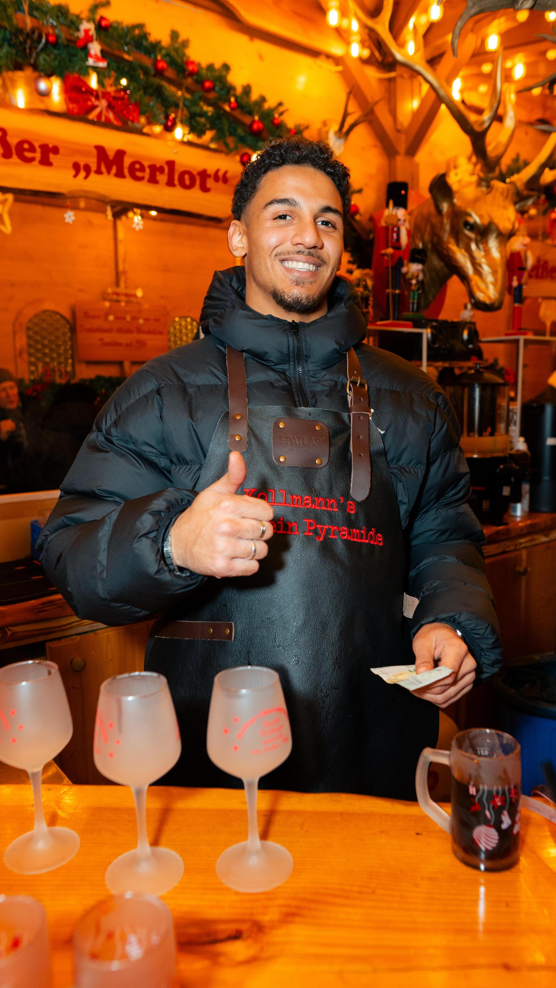 Fotos vom Weidener Weihnachtsmarkt am Freitag.  (Bild: Hannes Stock)