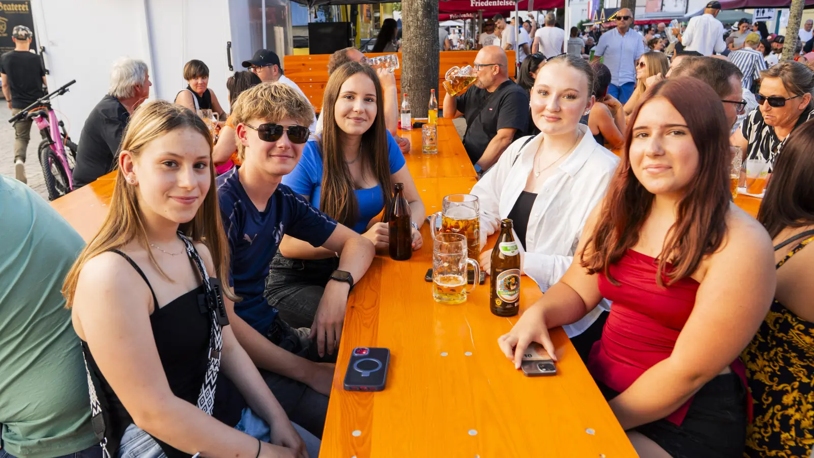 Bürgerfest-Samstag in Weiden: Die Fotos vom Unteren Markt. (Bild: Hannes Stock)