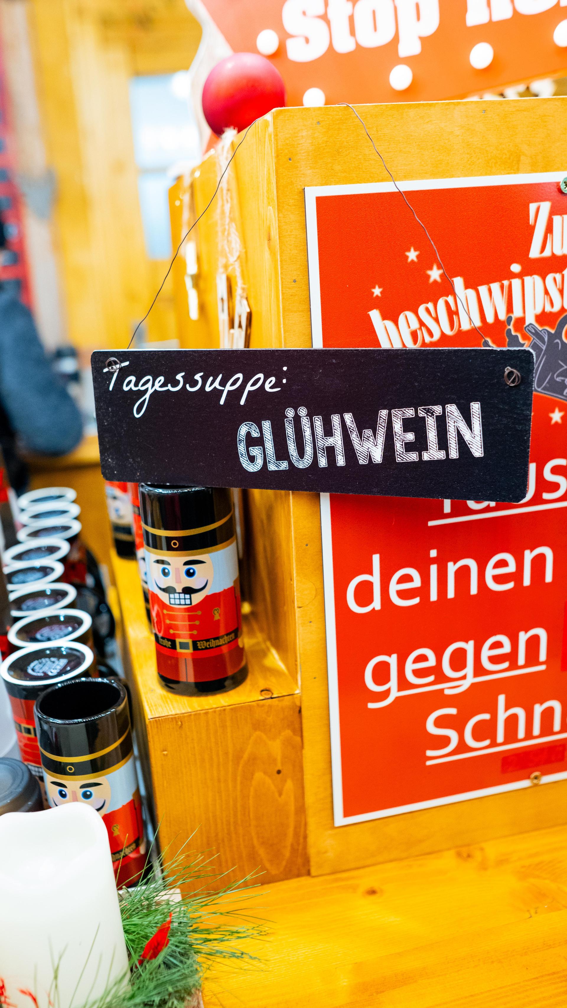 Fotos vom Weidener Weihnachtsmarkt am Freitag.  (Bild: Hannes Stock)