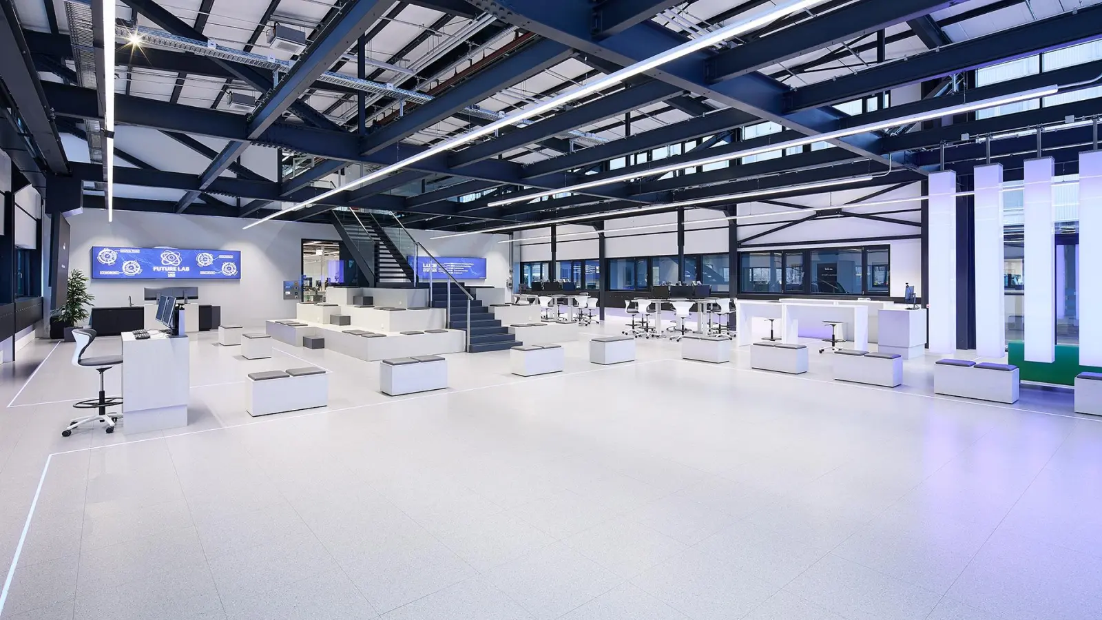 Im „Future Lab” in Weiherhammer findet die erste Ausgabe von „Denk.talente” statt. (Bild: Elmar Witt/nora)