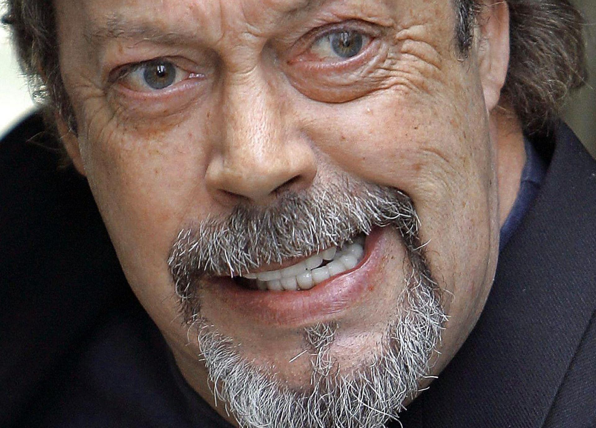 Das Musical „The Rocky Horror Show“ bescherte Tim Curry die Rolle seines Lebens - auf der Theaterbühne und im Kino. (Archivbild) (Bild: Peter Foley/EPA/dpa)