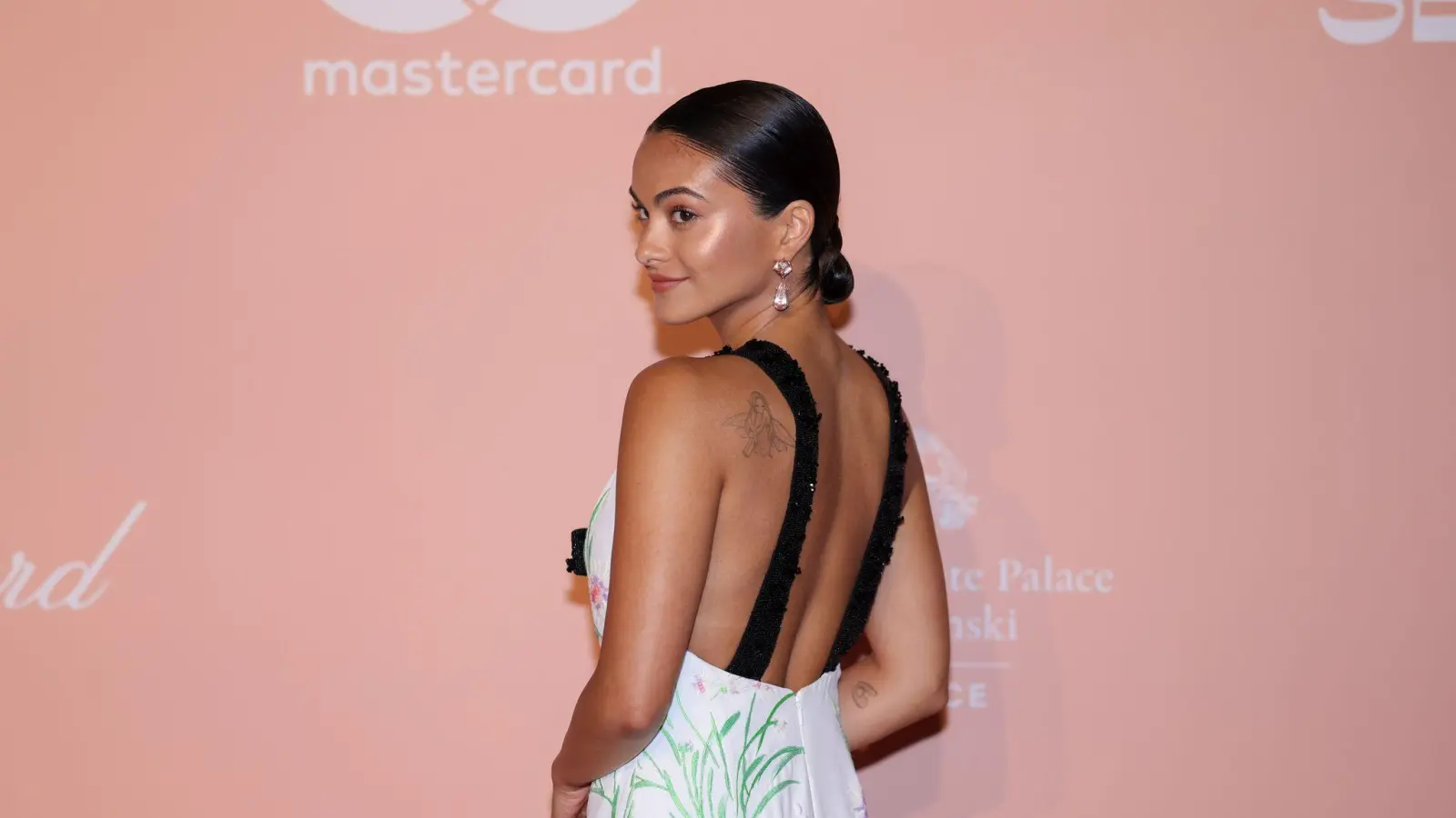 „Riverdale”-Schauspielerin Camila Mendes ist jetzt verlobt. (Archivbild)  (Bild: Vianney Le Caer/Invision/AP)