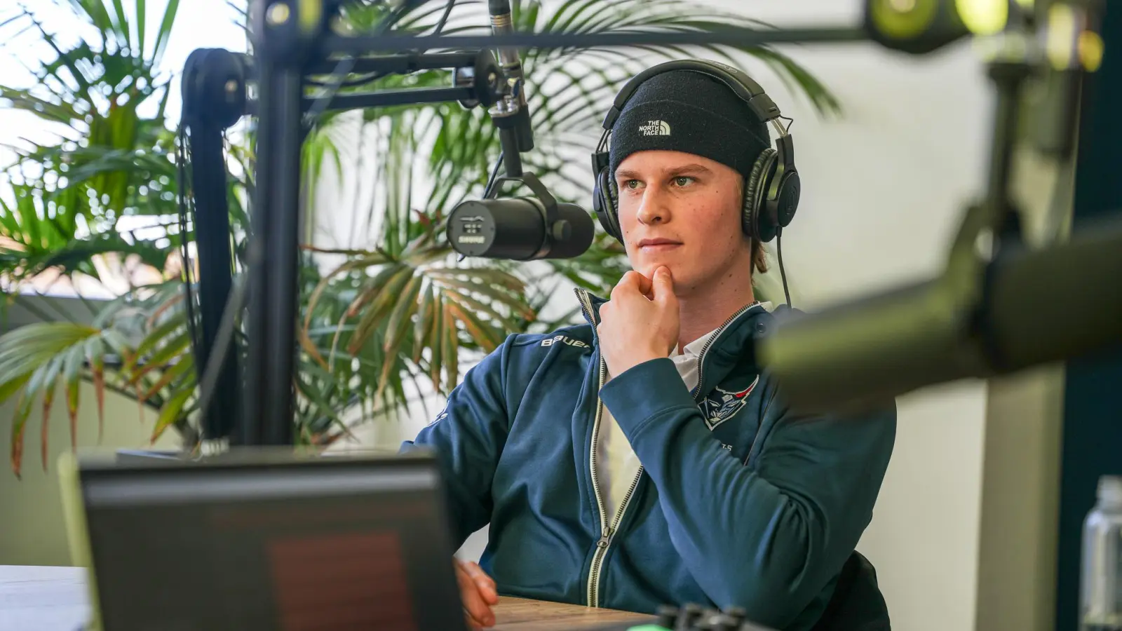 Noah Samanski war zu Gast in der neuen Folge des Podcasts „Powerplay”.  (Bild: Marco Meier)