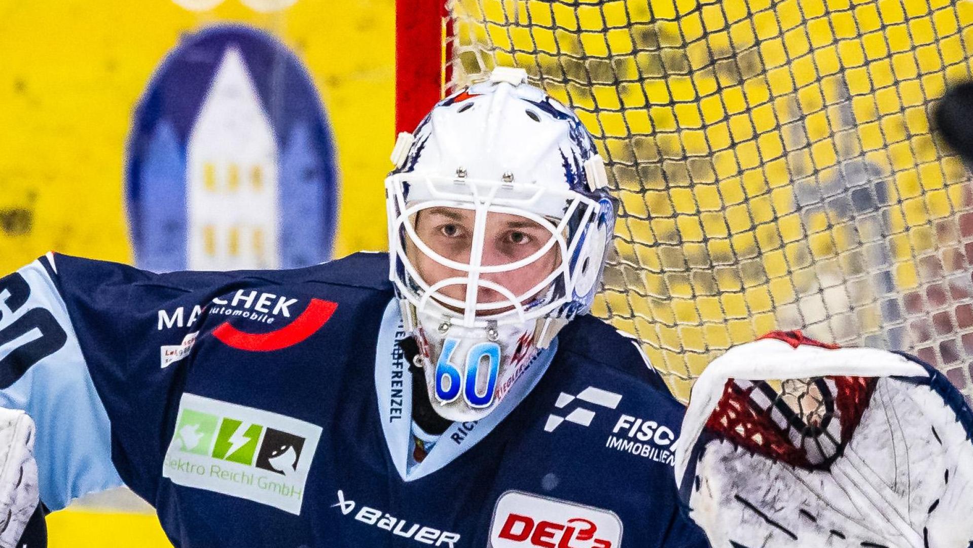Goalie Felix Noack bleibt den Blue Devils Weiden treu. (Bild: Tobias Neubert/exb)