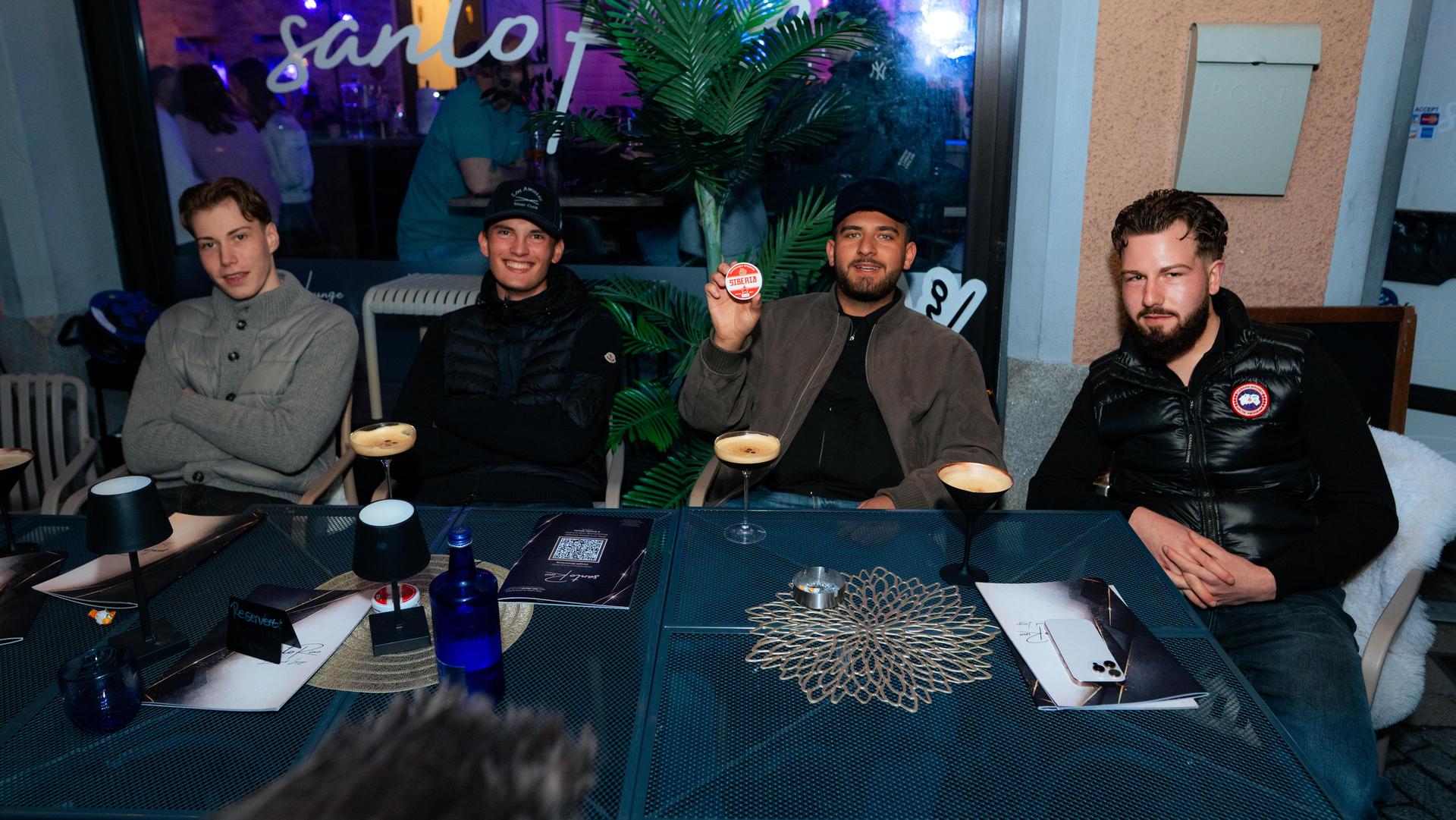 Die SantoRino-Bar in Weiden war für viele die erste Station eines ereignisreichen Wochenendes. (Bild: Hannes Stock)