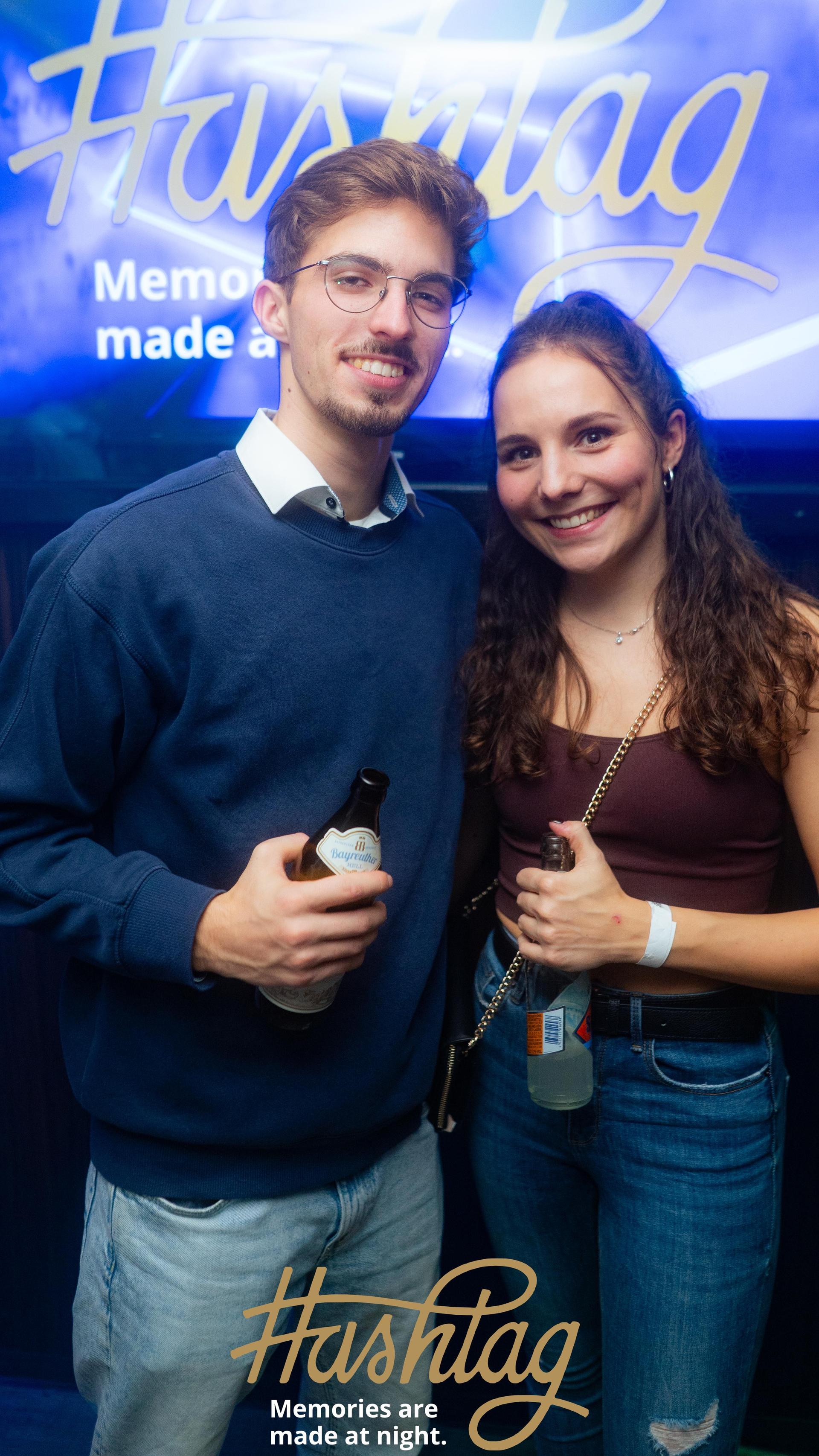 Am Dienstag wurde im Hashtag die Abgabe der Seminararbeiten gefeiert.  (Bild: Hannes Stock)