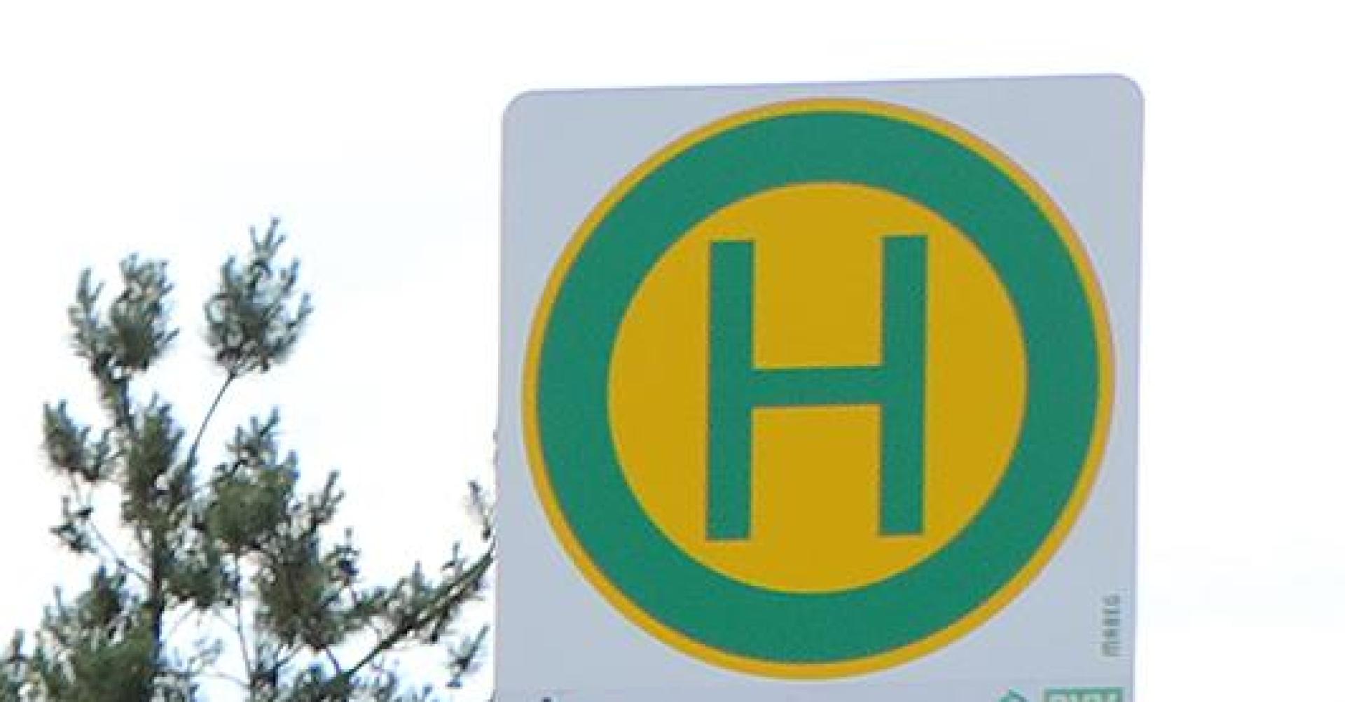 Ein bislang Unbekannter fühlte sich von den Jugendlichen gestört und hat einen davon sogar an den Haaren gezogen. (Symbolbild: Wolfgang Steinbacher)