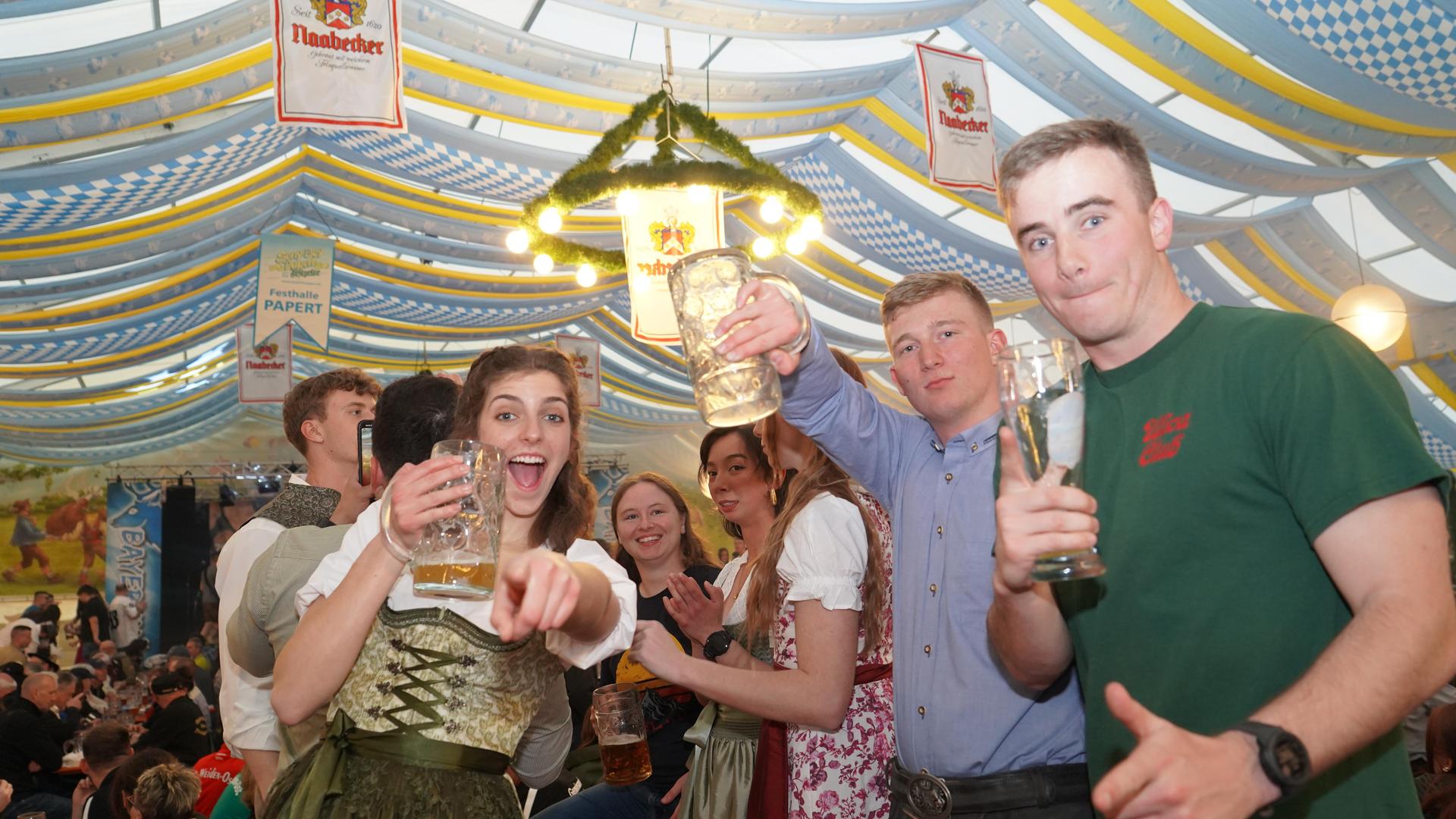 Der Frühlingsfest-Auftakt am Freitag. (Bild: mcl)
