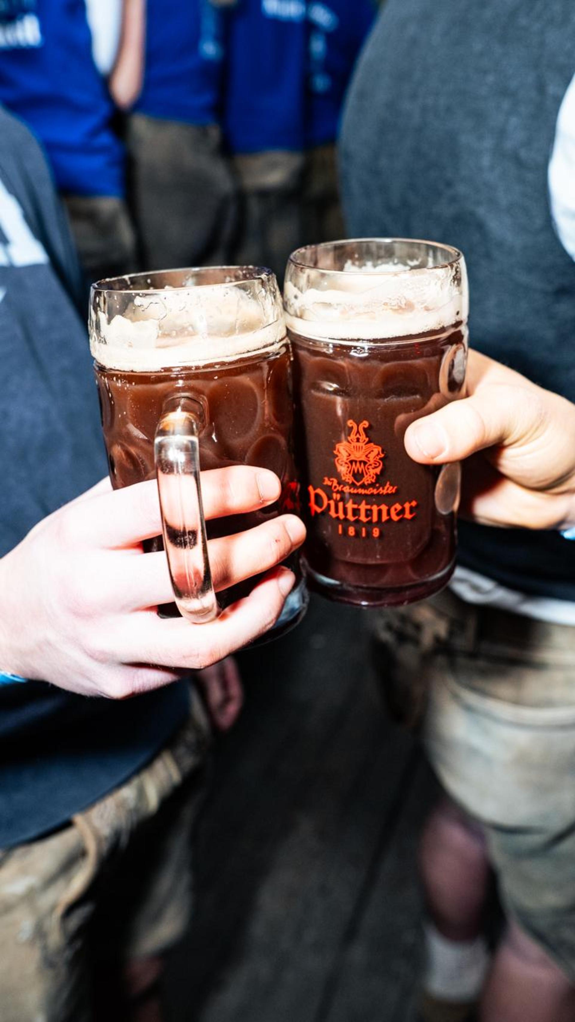 Unser Fotograf war für euch auf der Kirwa in Schwarzenbach. (Bild: Hannes Stock)