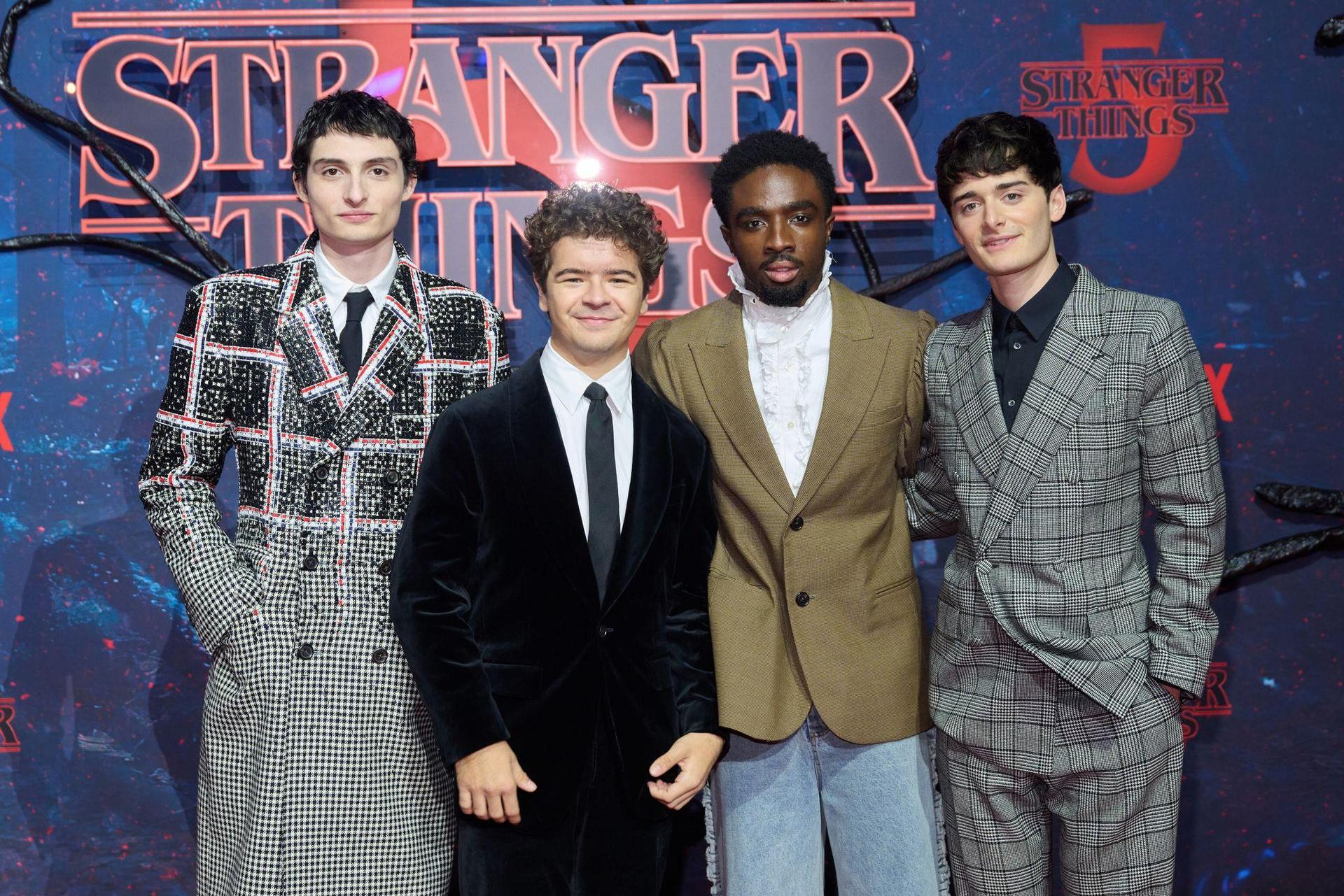 Zum Fan-Event in Berlin kamen einige der Hauptdarsteller von „Stranger Things“: Finn Wolfhard, Gaten Matarazzo, Caleb McLaughlin und Noah Schnapp (von links nach rechts). (Archivbild) (Bild: Annette Riedl/dpa)